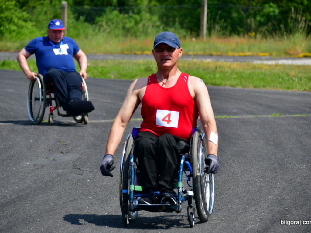 Beata Strzałka na integracyjnym pinkiku  osób niepełnosprawnych 