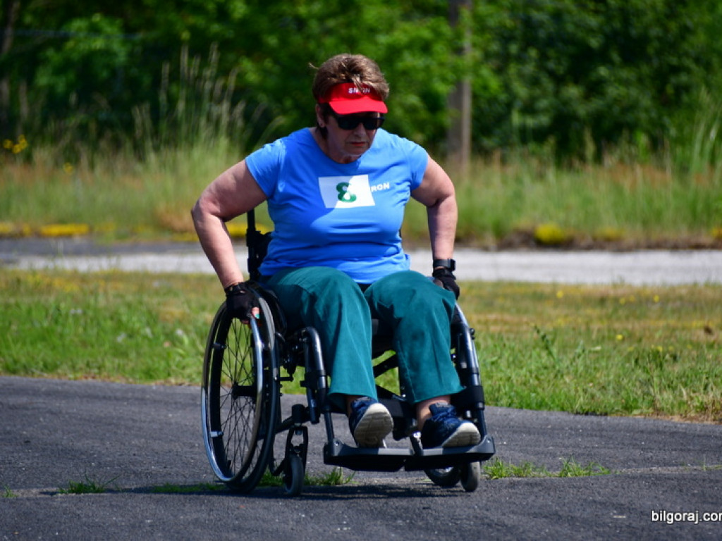 Beata Strzałka na integracyjnym pinkiku  osób niepełnosprawnych 