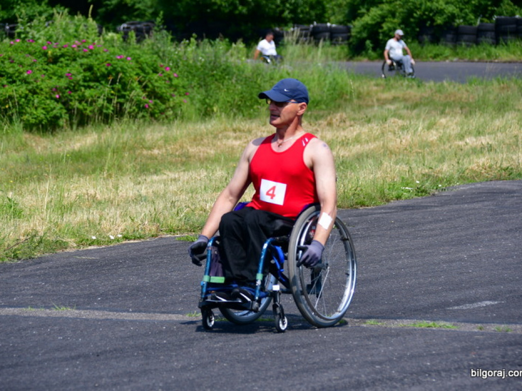 Beata Strzałka na integracyjnym pinkiku  osób niepełnosprawnych 