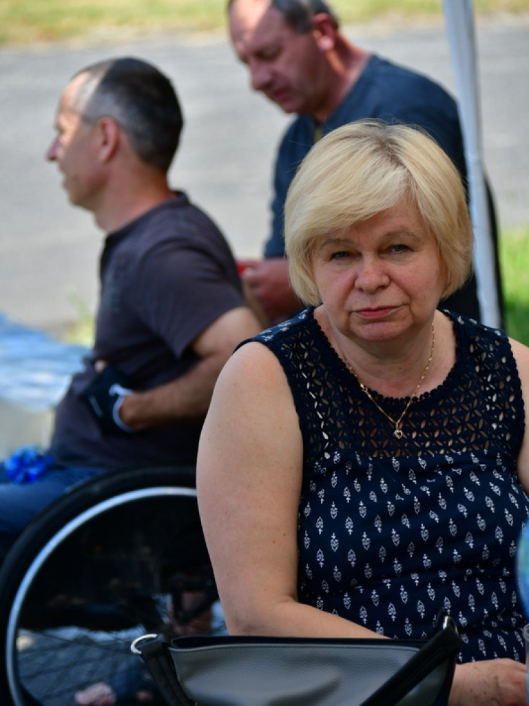 Beata Strzałka na integracyjnym pinkiku  osób niepełnosprawnych 