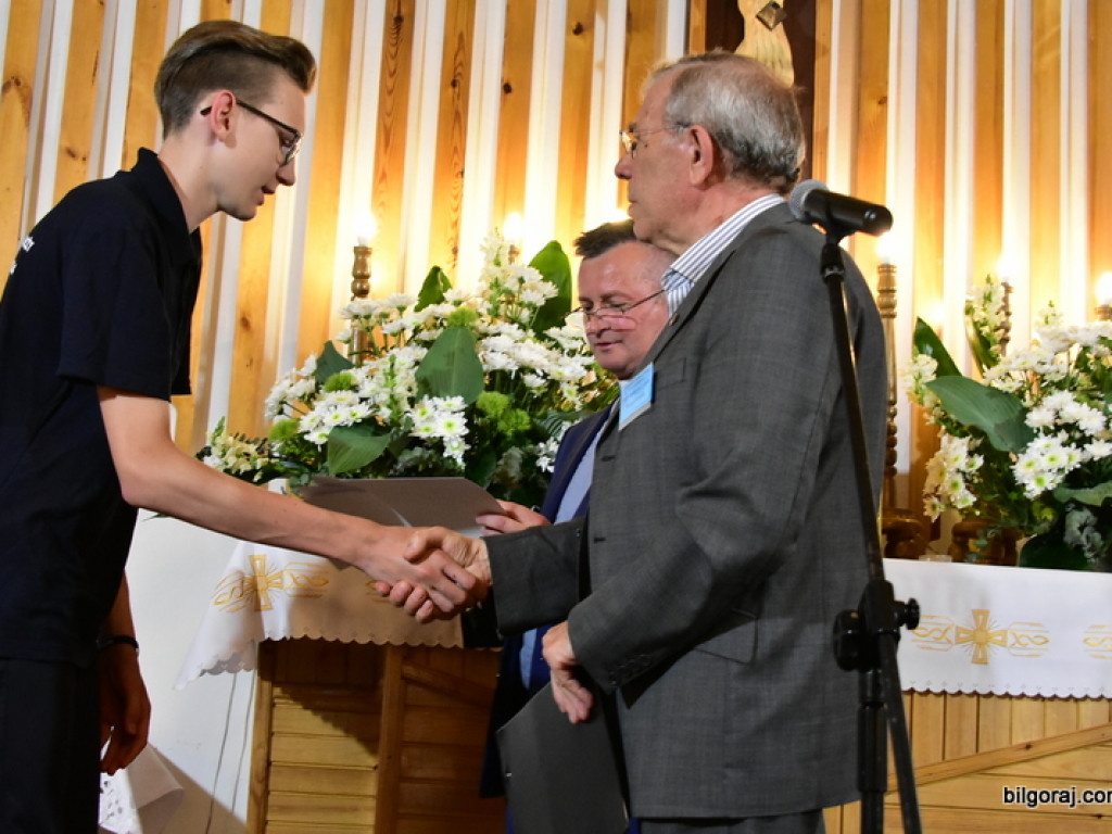 Festiwalowe zmagania małych artystów w Gromadzie. Dzieci śpiewały ku czci Maryi (FOTO, WYNIKI)