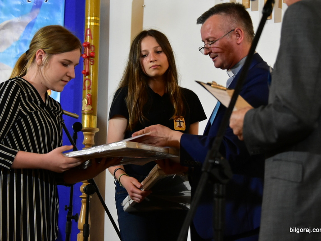 Festiwalowe zmagania małych artystów w Gromadzie. Dzieci śpiewały ku czci Maryi (FOTO, WYNIKI)