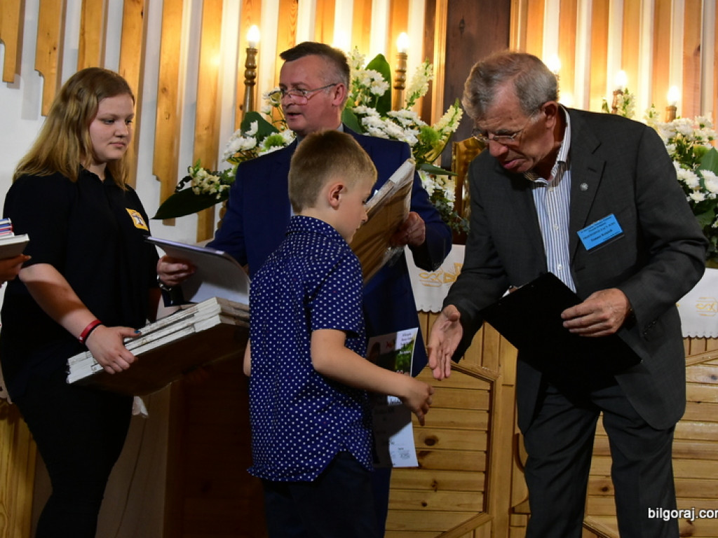 Festiwalowe zmagania małych artystów w Gromadzie. Dzieci śpiewały ku czci Maryi (FOTO, WYNIKI)