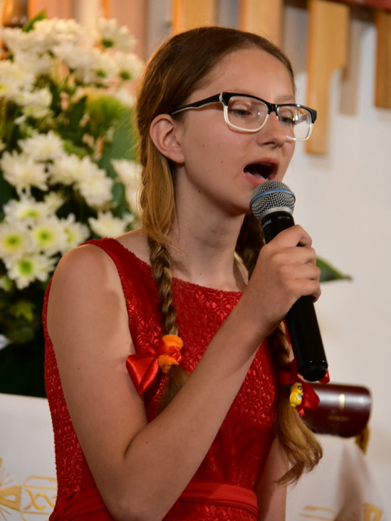Festiwalowe zmagania małych artystów w Gromadzie. Dzieci śpiewały ku czci Maryi (FOTO, WYNIKI)