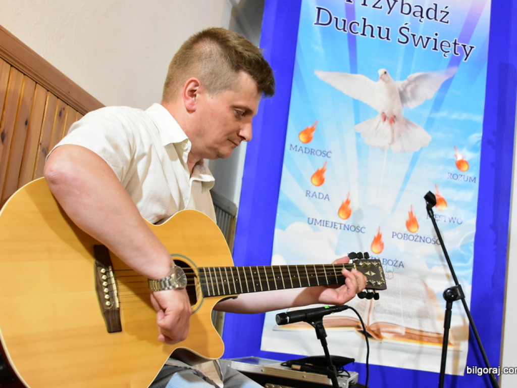 Festiwalowe zmagania małych artystów w Gromadzie. Dzieci śpiewały ku czci Maryi (FOTO, WYNIKI)