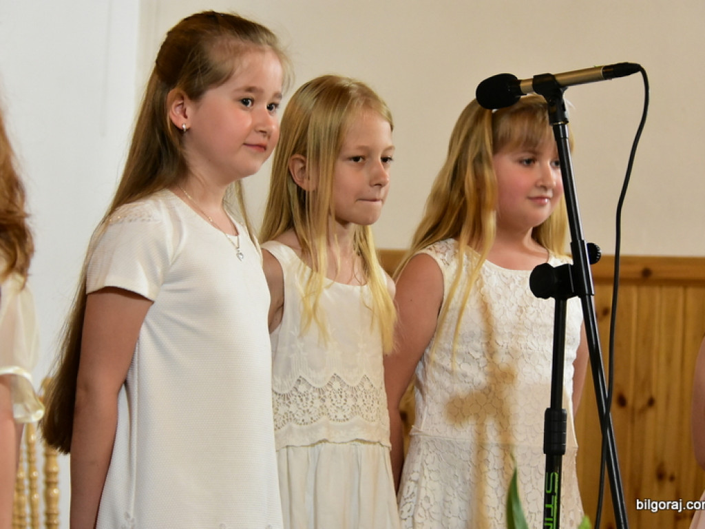 Festiwalowe zmagania małych artystów w Gromadzie. Dzieci śpiewały ku czci Maryi (FOTO, WYNIKI)