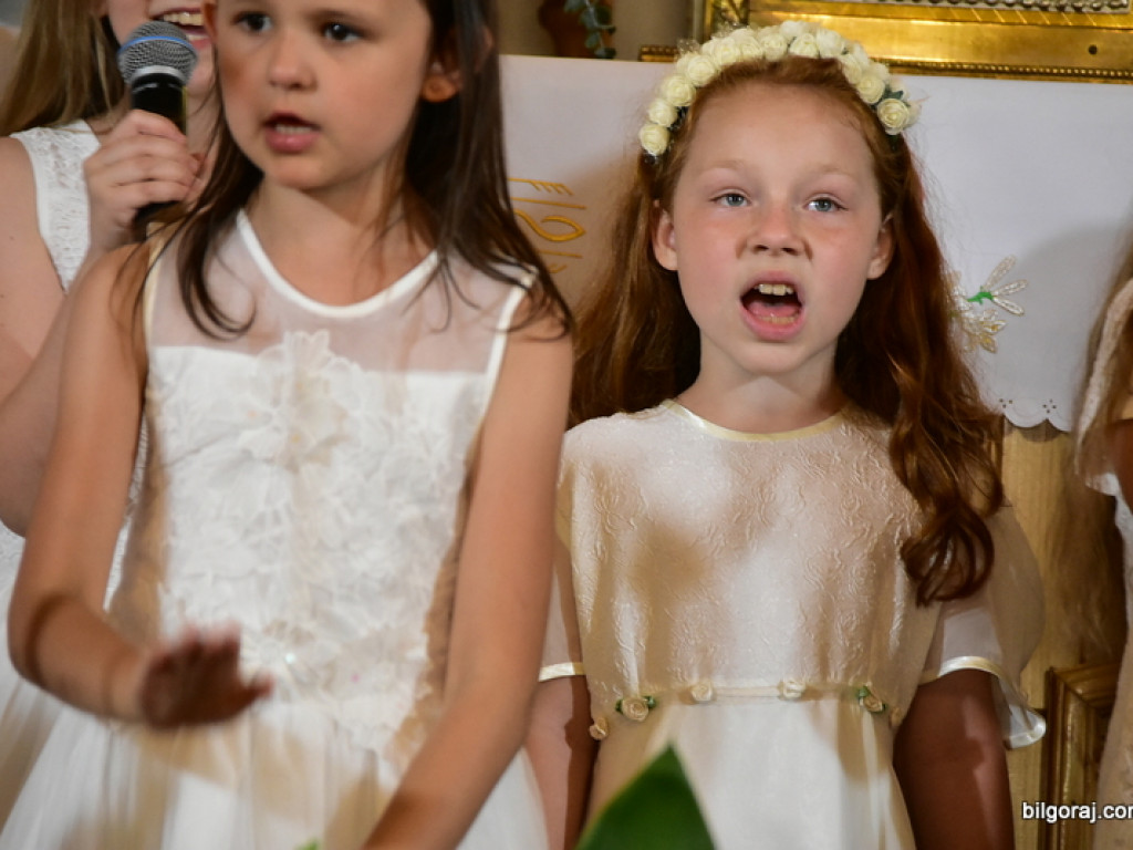 Festiwalowe zmagania małych artystów w Gromadzie. Dzieci śpiewały ku czci Maryi (FOTO, WYNIKI)