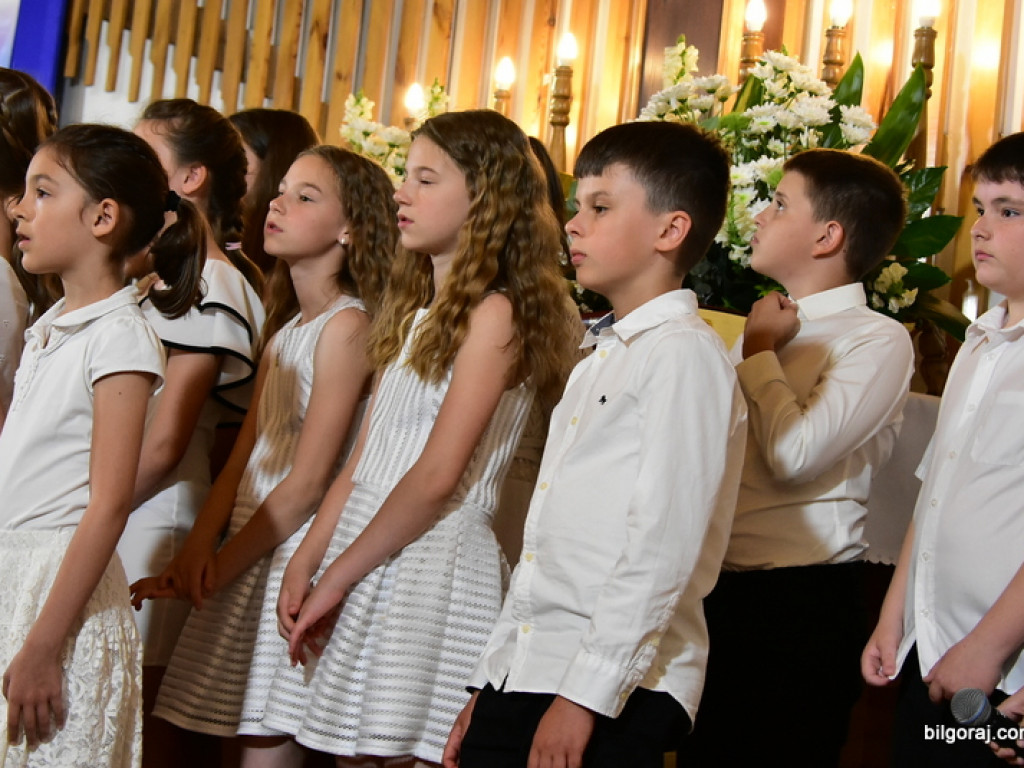 Festiwalowe zmagania małych artystów w Gromadzie. Dzieci śpiewały ku czci Maryi (FOTO, WYNIKI)