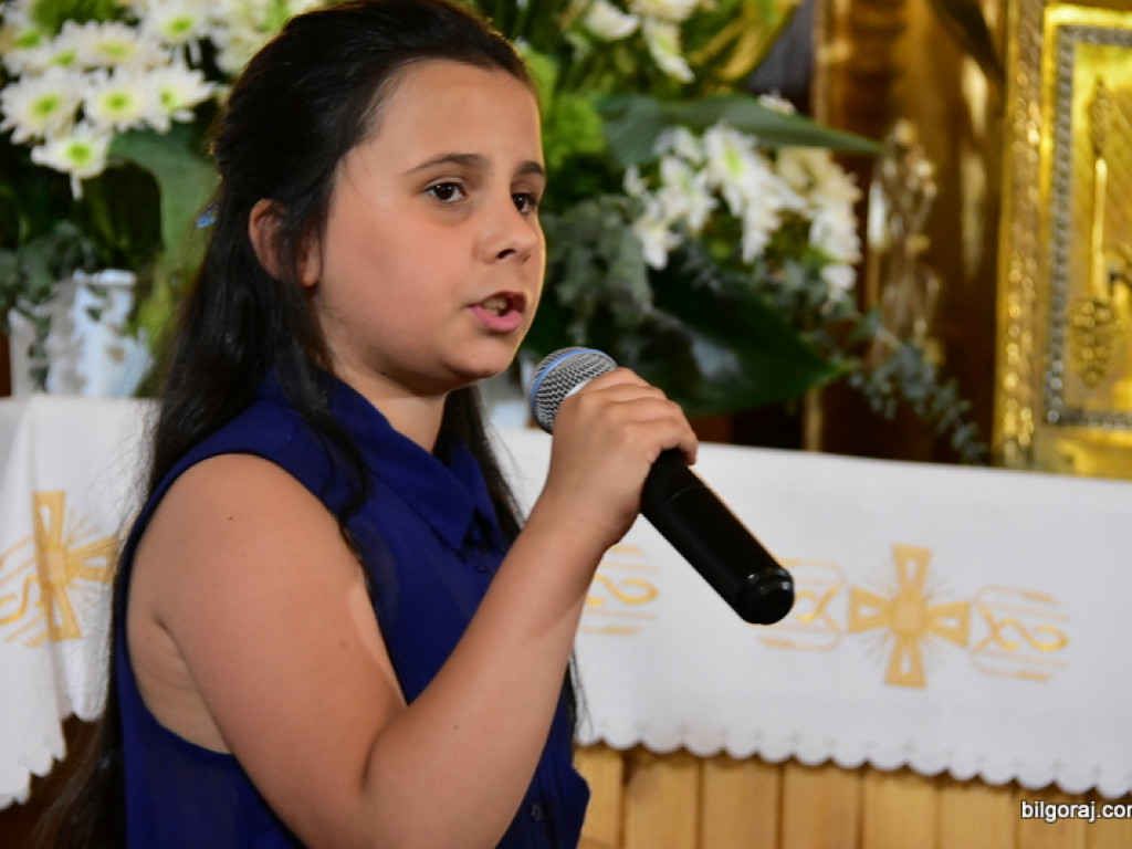 Festiwalowe zmagania małych artystów w Gromadzie. Dzieci śpiewały ku czci Maryi (FOTO, WYNIKI)