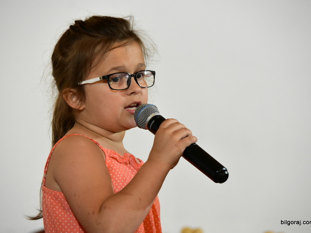 Festiwalowe zmagania małych artystów w Gromadzie. Dzieci śpiewały ku czci Maryi (FOTO, WYNIKI)