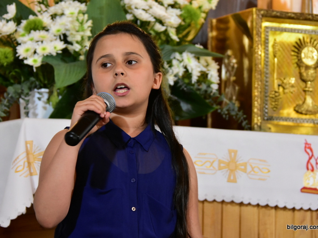 Festiwalowe zmagania małych artystów w Gromadzie. Dzieci śpiewały ku czci Maryi (FOTO, WYNIKI)