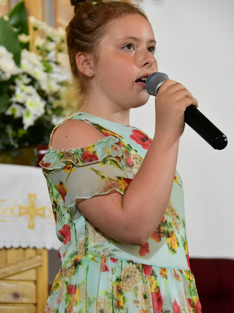 Festiwalowe zmagania małych artystów w Gromadzie. Dzieci śpiewały ku czci Maryi (FOTO, WYNIKI)
