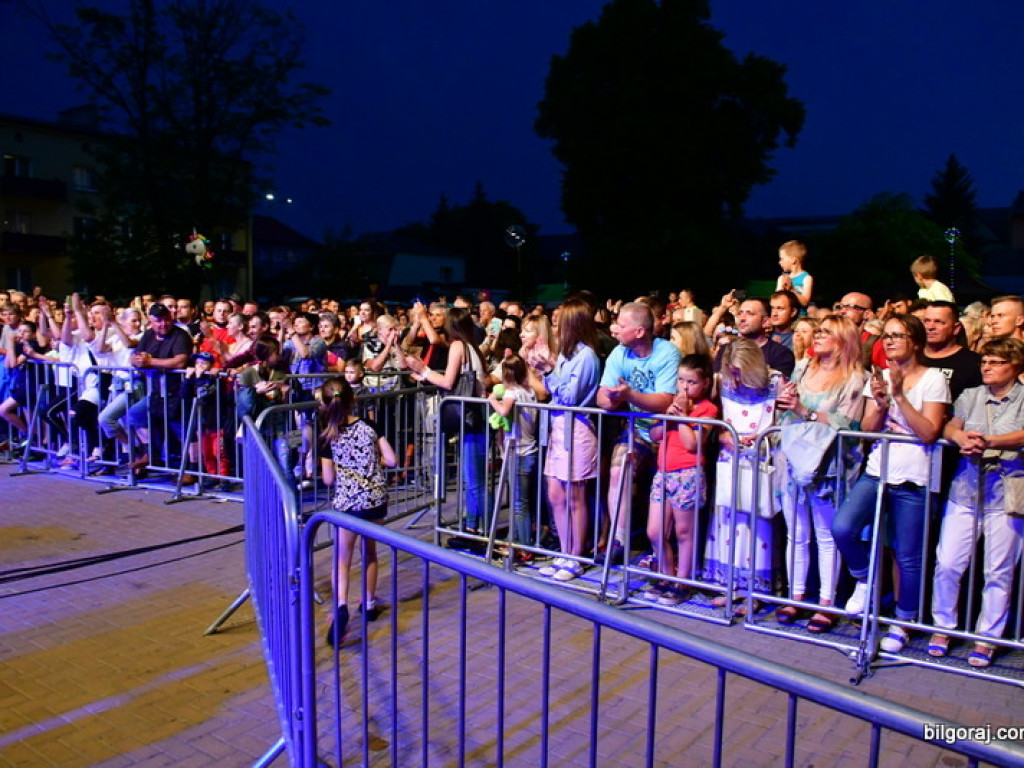 Dni Biłgoraja. Gwiazdą drugiego dnia był Krzysztof Cugowski z Zespołem Mistrzów (FOTO)