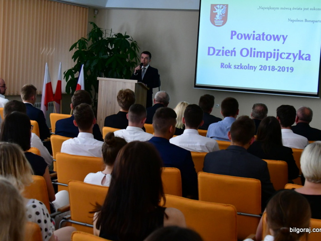 Powiatowy Dzień Olimpijczyka (FOTO, WYNIKI)