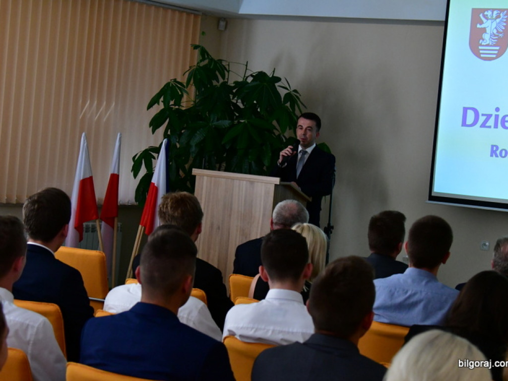 Powiatowy Dzień Olimpijczyka (FOTO, WYNIKI)