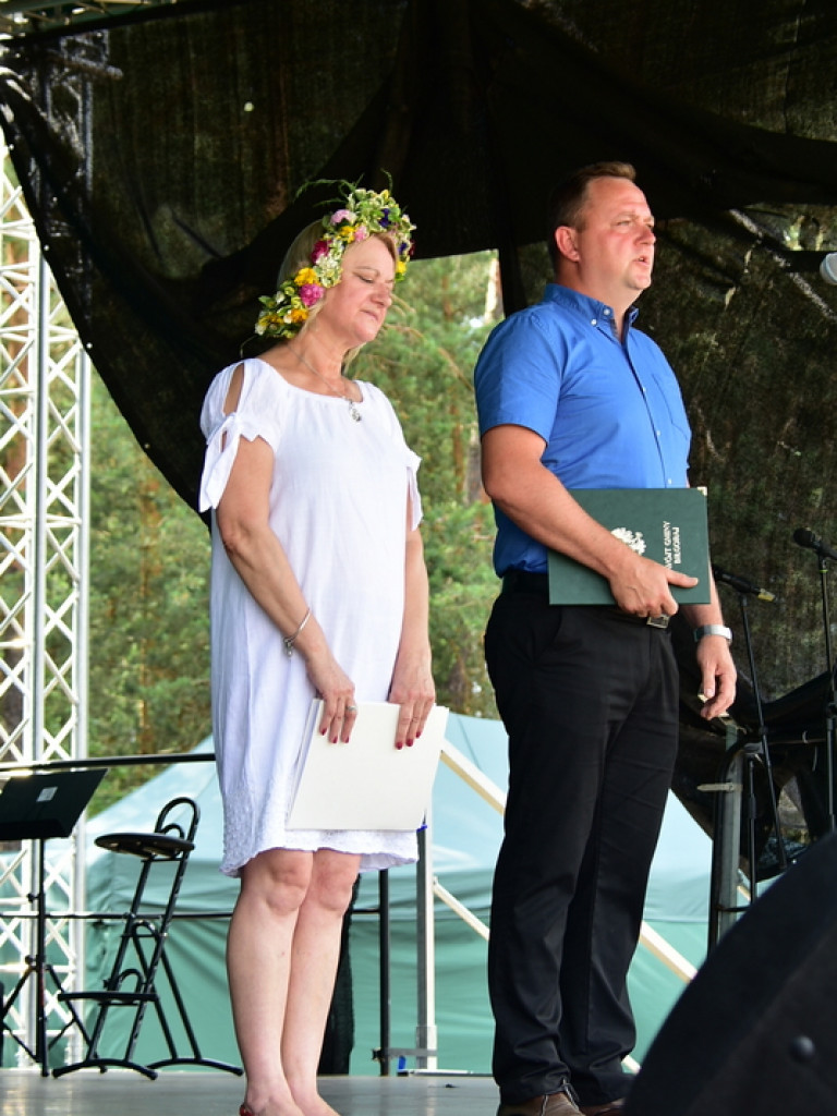 Ludowa muzyka, ginące zawody i puszczanie wianków, czyli Festiwal Sztuki Ludowej 