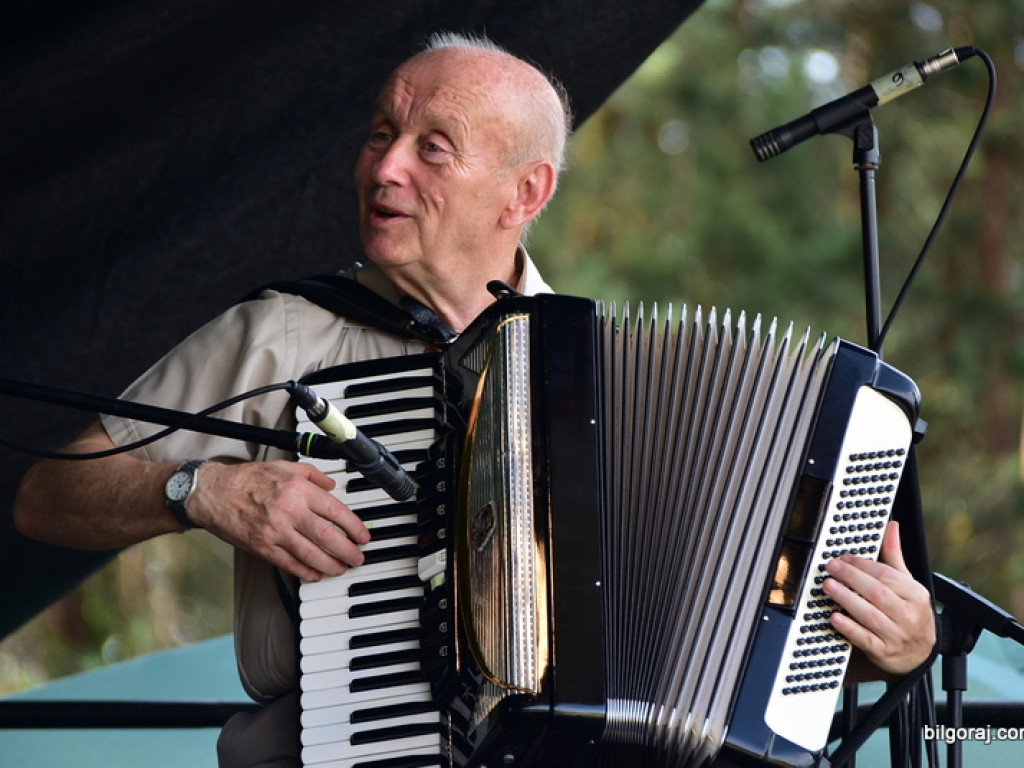 Ludowa muzyka, ginące zawody i puszczanie wianków, czyli Festiwal Sztuki Ludowej 