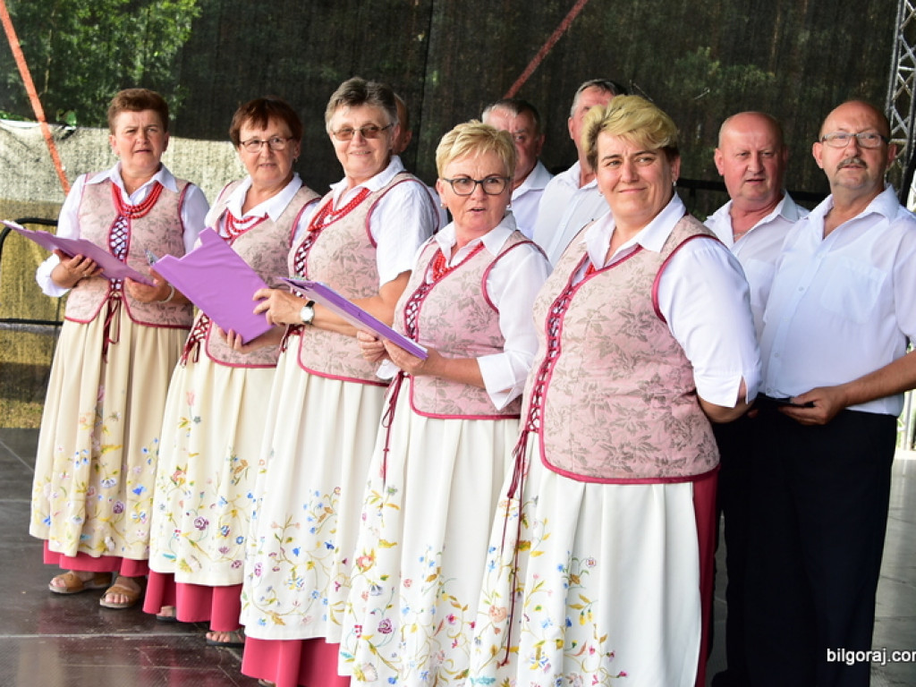 Ludowa muzyka, ginące zawody i puszczanie wianków, czyli Festiwal Sztuki Ludowej 
