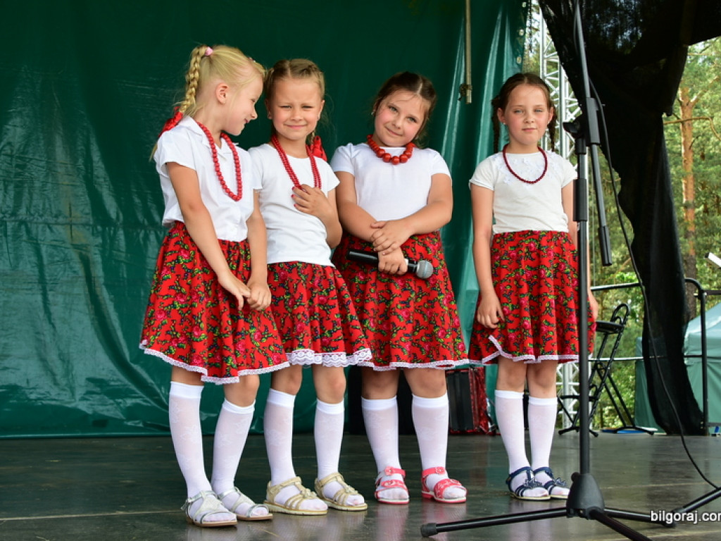 Ludowa muzyka, ginące zawody i puszczanie wianków, czyli Festiwal Sztuki Ludowej 