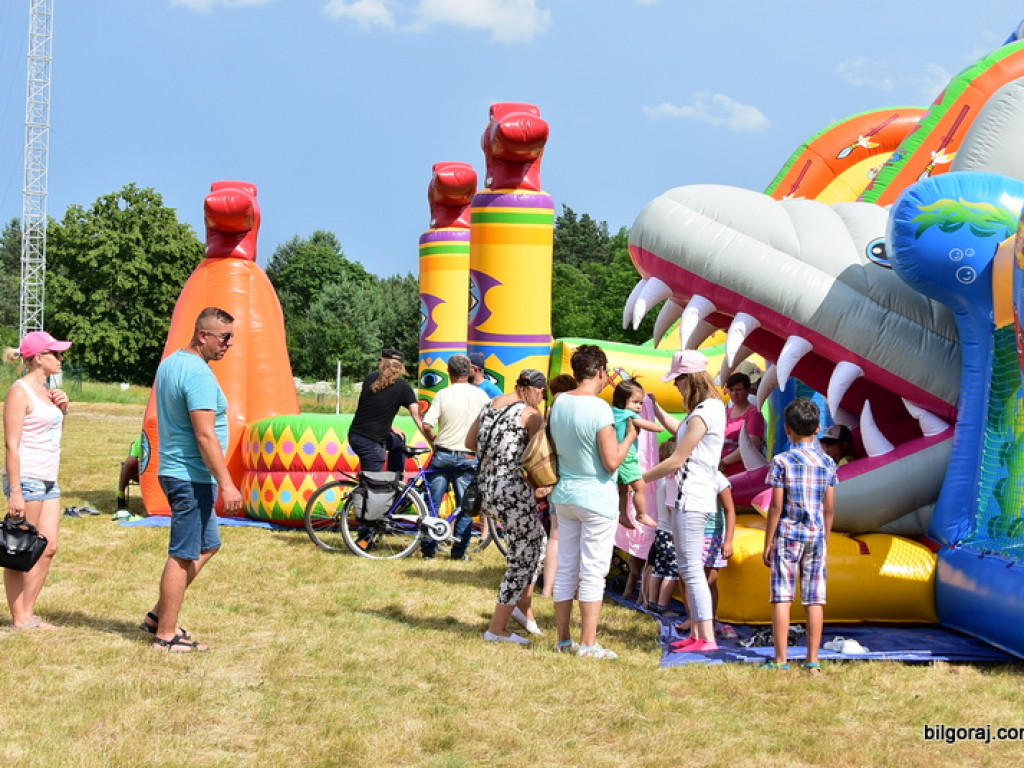 Ludowa muzyka, ginące zawody i puszczanie wianków, czyli Festiwal Sztuki Ludowej 