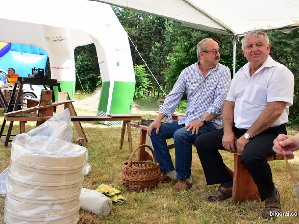 Ludowa muzyka, ginące zawody i puszczanie wianków, czyli Festiwal Sztuki Ludowej 