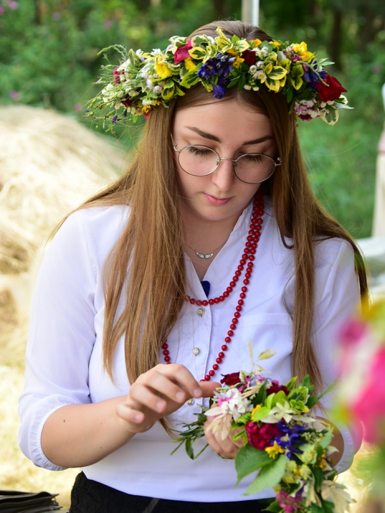 Ludowa muzyka, ginące zawody i puszczanie wianków, czyli Festiwal Sztuki Ludowej 