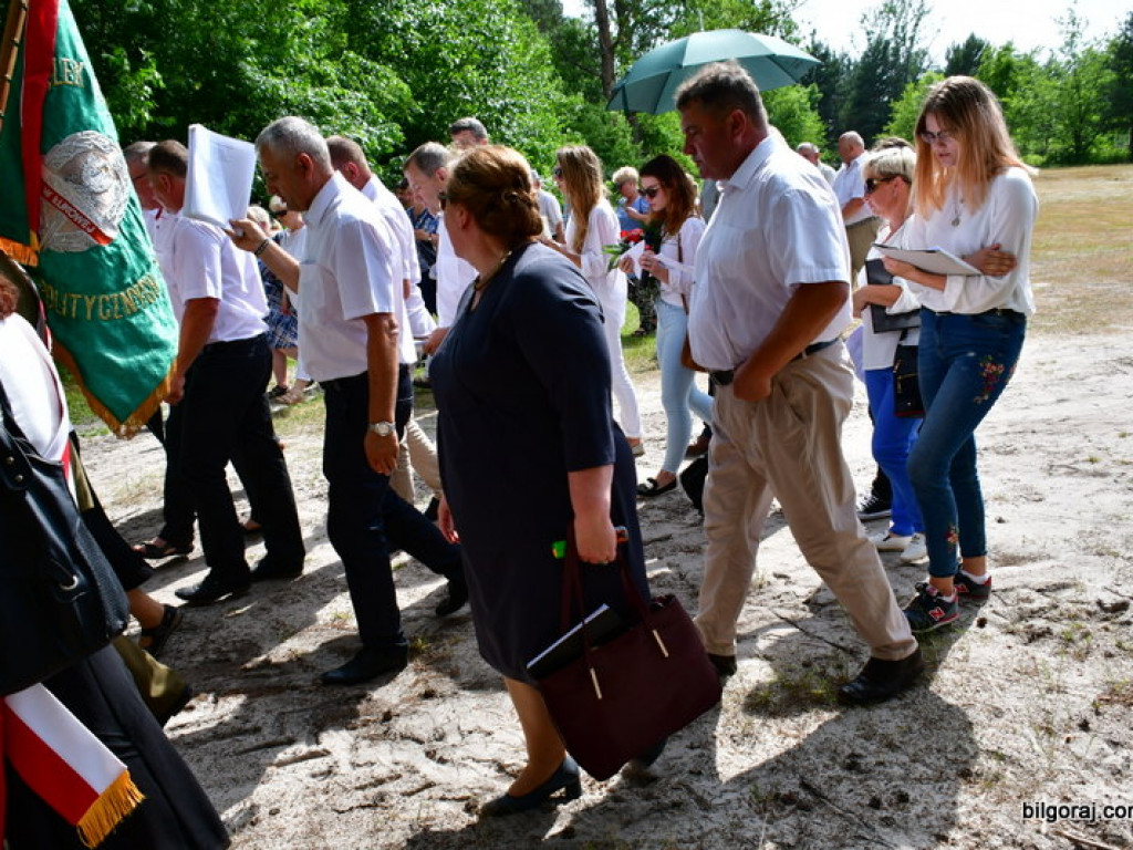 Partyzancka droga krzyżowa w Osuchach otwarta (FOTO)