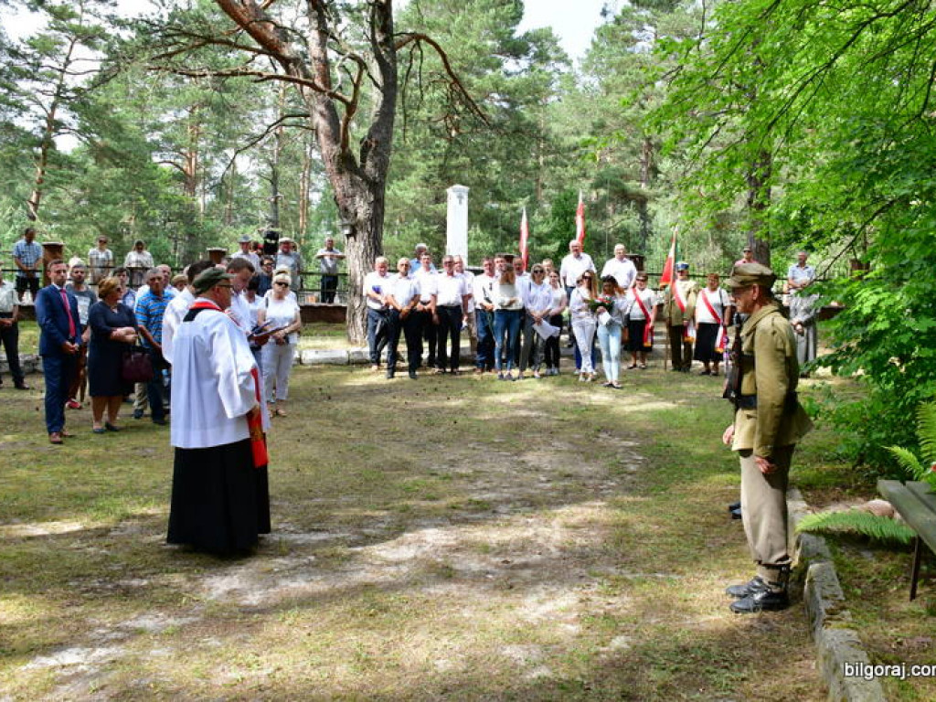 Partyzancka droga krzyżowa w Osuchach otwarta (FOTO)