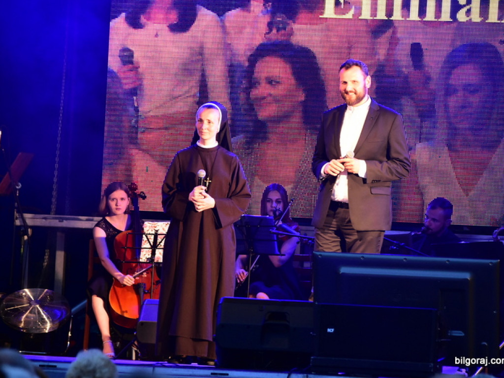 Koncert chwały na podsumowanie Uroczystości Bożego Ciała (FOTO, VIDEO)