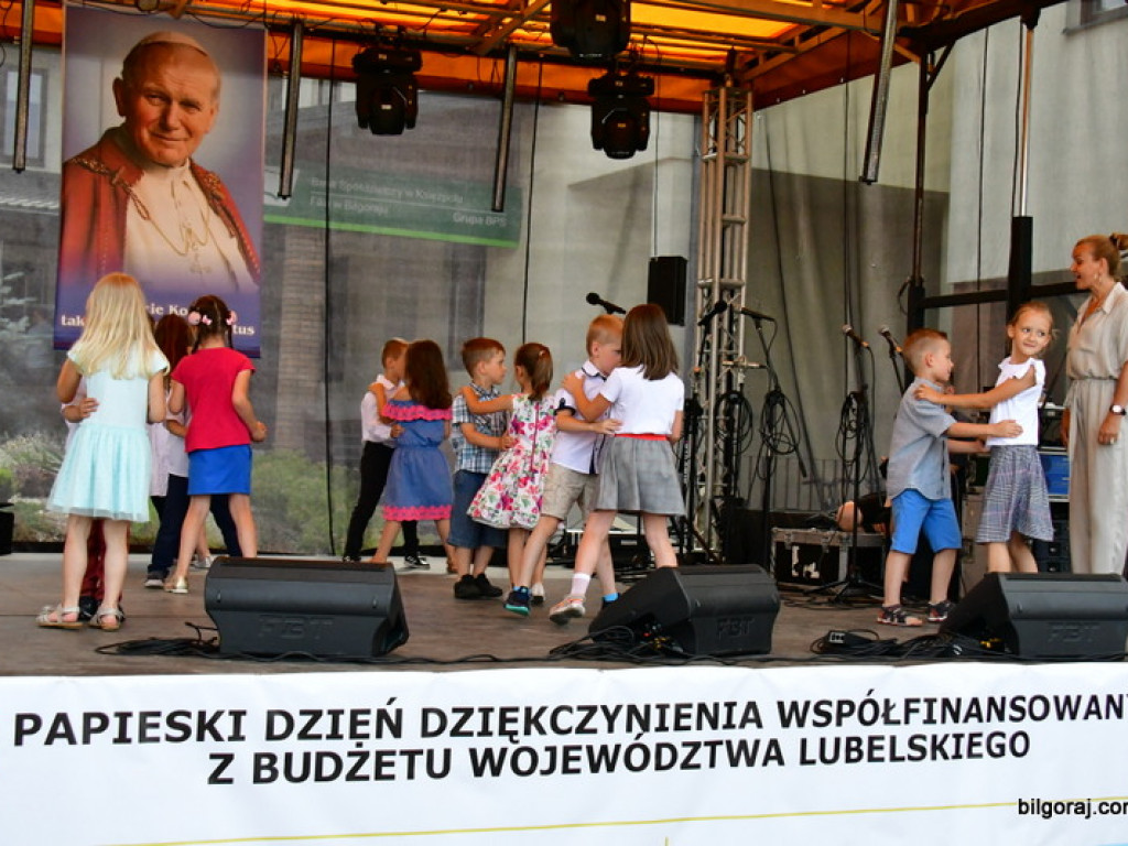 Papieski Dzień Dziękczynienia (FOTO)