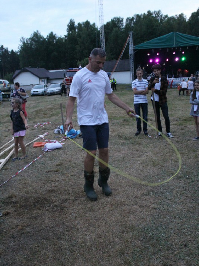 Piknik rodzinny w Dąbrowicy (FOTO)