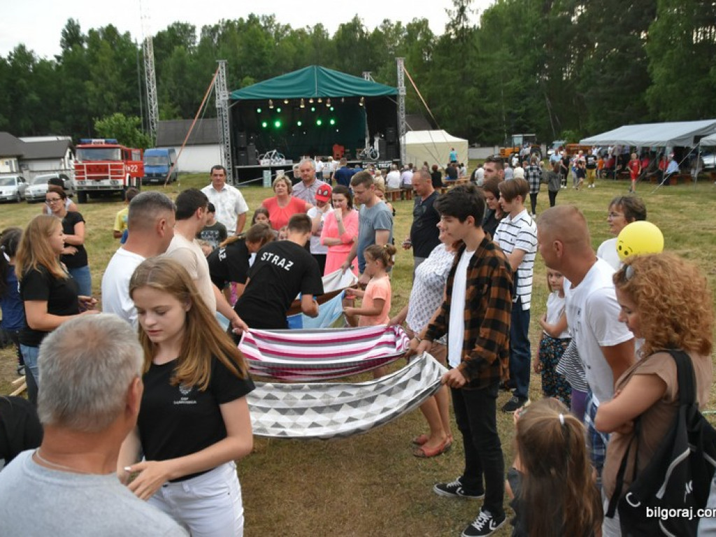 Piknik rodzinny w Dąbrowicy (FOTO)