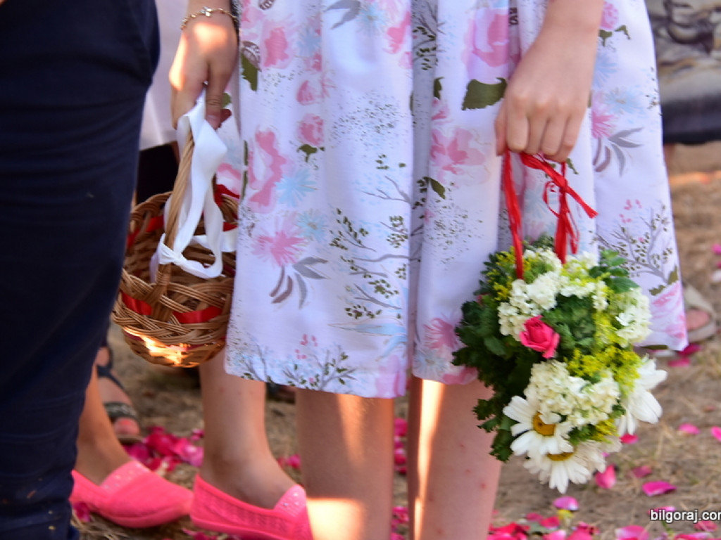 Oktawa Bożego Ciała. Wierni w procesjach do czterech ołtarzy i święcenie wianków (FOTO)