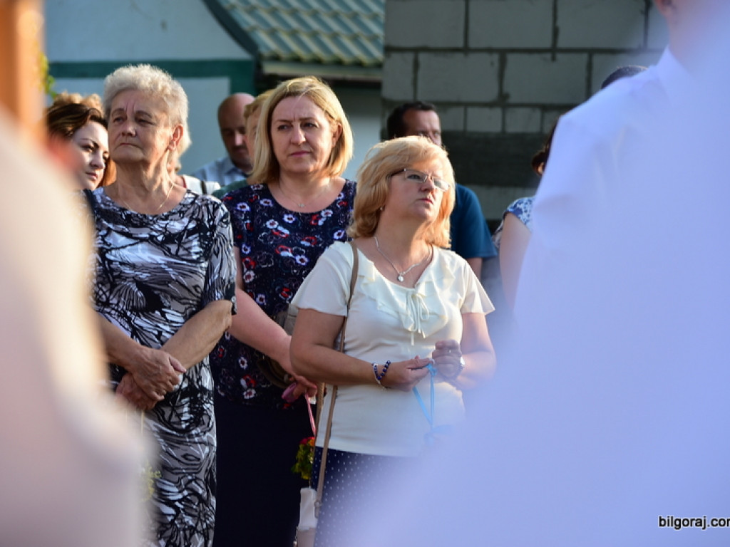 Oktawa Bożego Ciała. Wierni w procesjach do czterech ołtarzy i święcenie wianków (FOTO)