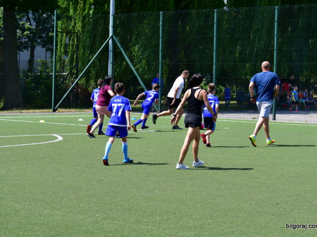 Krewki piłkarz, czyli piknik sportowy i akcja poboru krwi (FOTO)