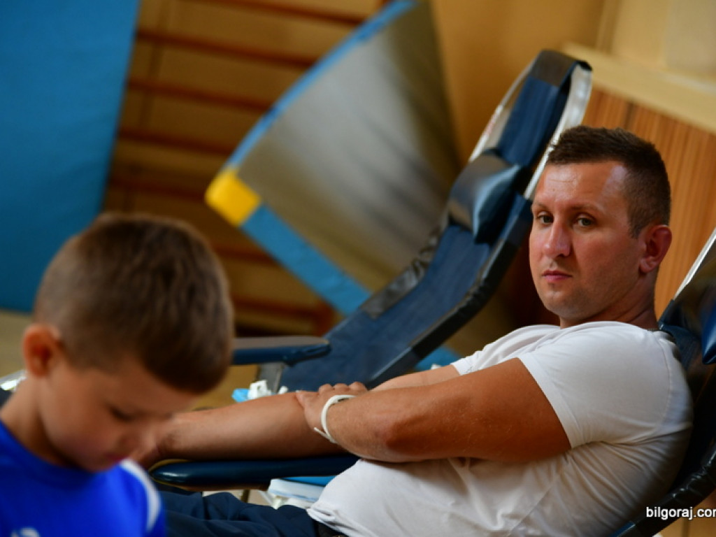 Krewki piłkarz, czyli piknik sportowy i akcja poboru krwi (FOTO)