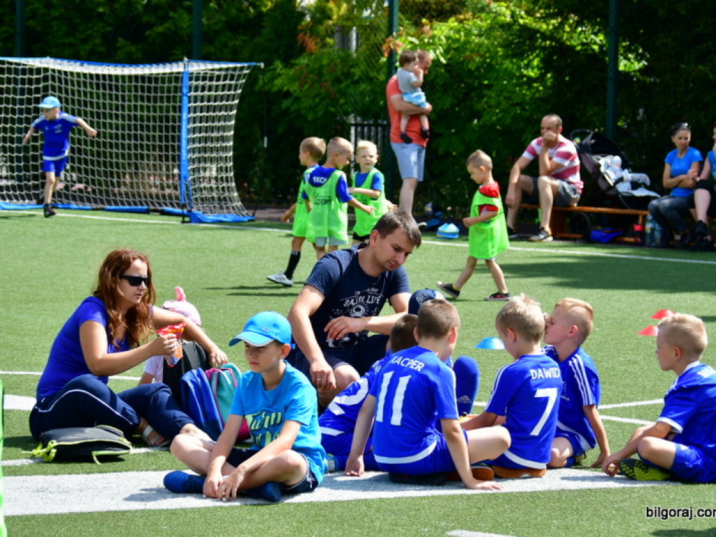 Krewki piłkarz, czyli piknik sportowy i akcja poboru krwi (FOTO)