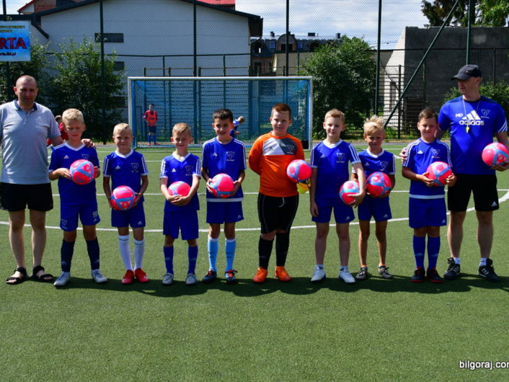 Krewki piłkarz, czyli piknik sportowy i akcja poboru krwi (FOTO)