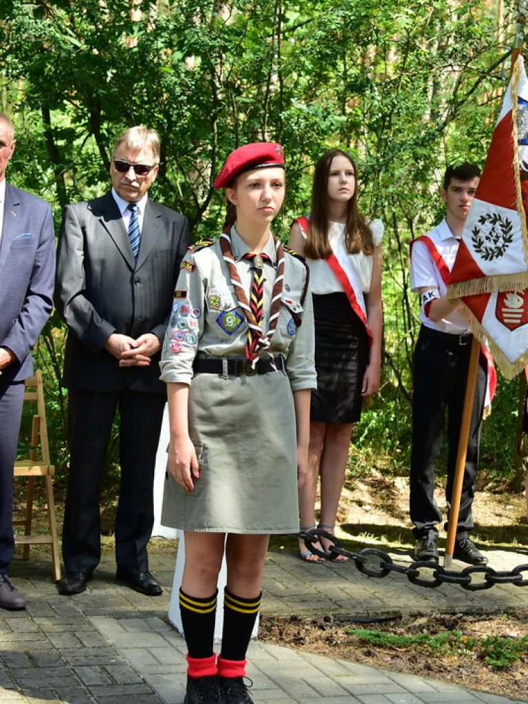 75. rocznica mordu partyzantów w lesie Rapy koło Biłgoraja (FOTO)
