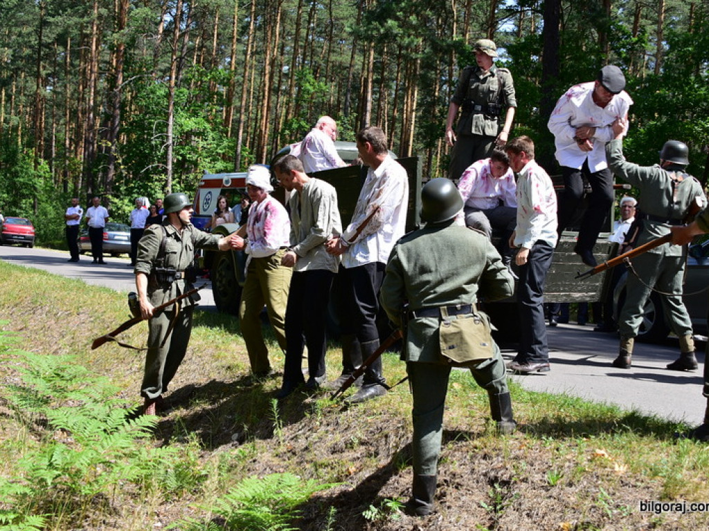 75. rocznica mordu partyzantów w lesie Rapy koło Biłgoraja (FOTO)