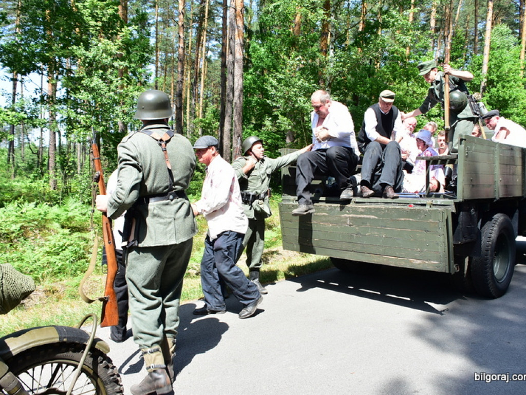 75. rocznica mordu partyzantów w lesie Rapy koło Biłgoraja (FOTO)