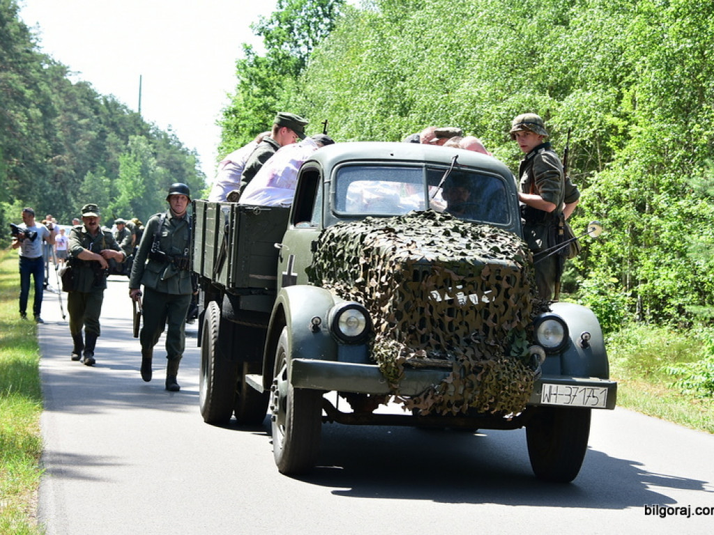 75. rocznica mordu partyzantów w lesie Rapy koło Biłgoraja (FOTO)