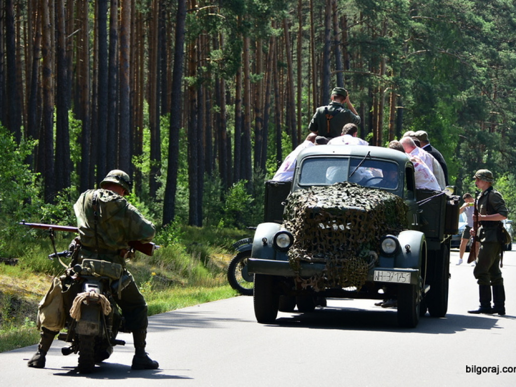 75. rocznica mordu partyzantów w lesie Rapy koło Biłgoraja (FOTO)
