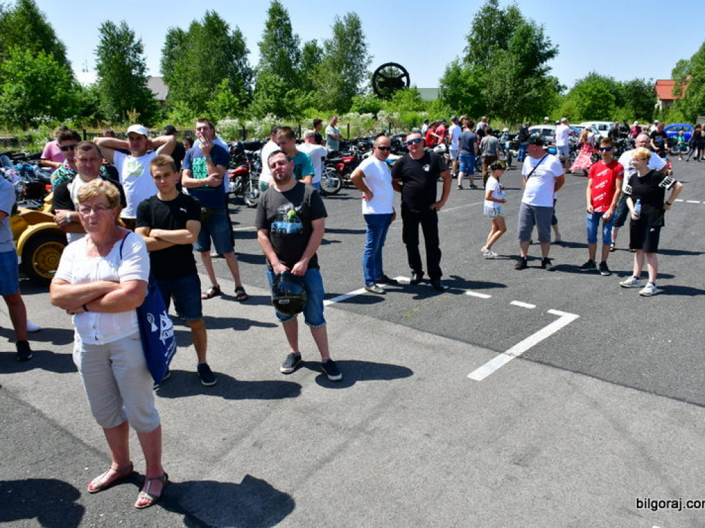 Zabytki i klasyki motoryzacji na zlocie w Biłgoraju (FOTO)