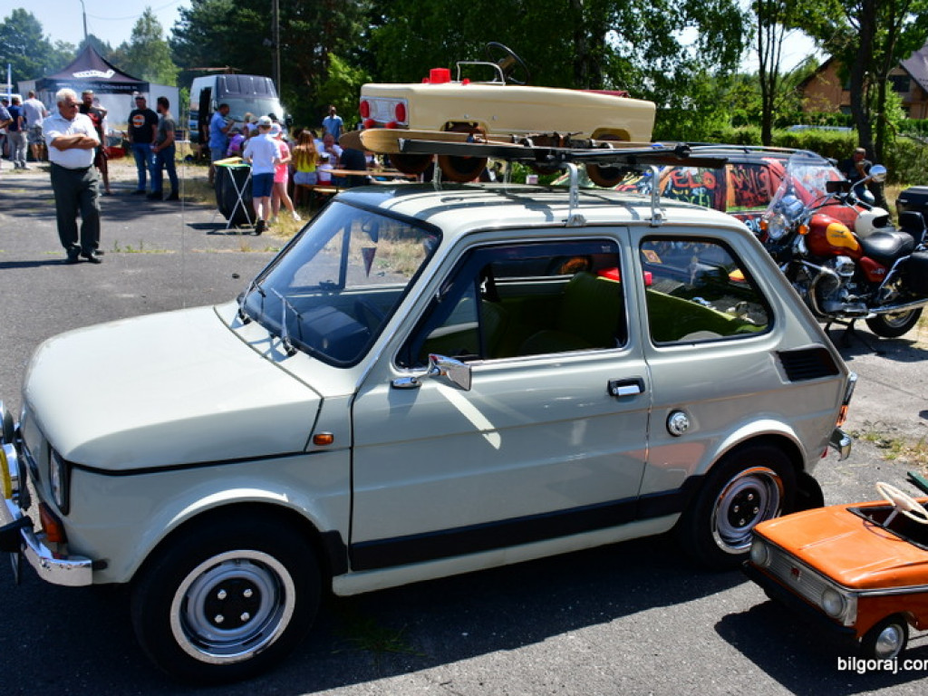 Zabytki i klasyki motoryzacji na zlocie w Biłgoraju (FOTO)