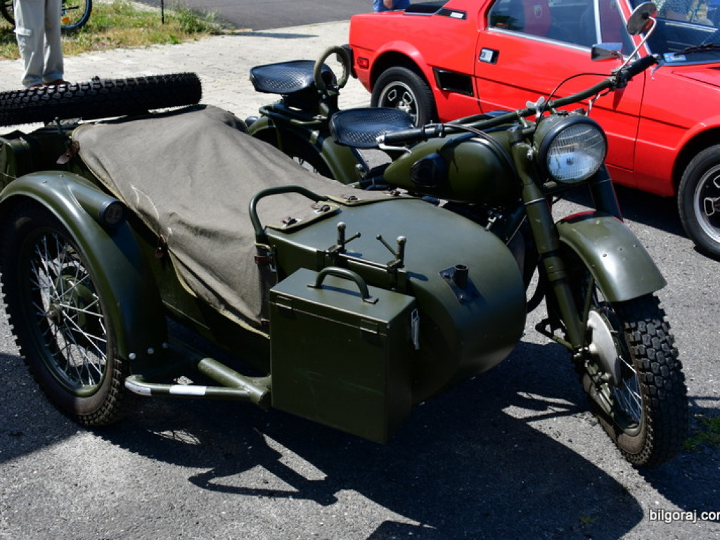Zabytki i klasyki motoryzacji na zlocie w Biłgoraju (FOTO)