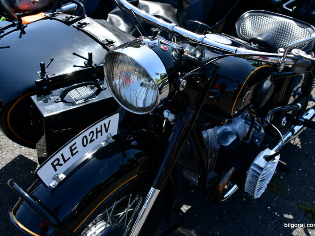 Zabytki i klasyki motoryzacji na zlocie w Biłgoraju (FOTO)