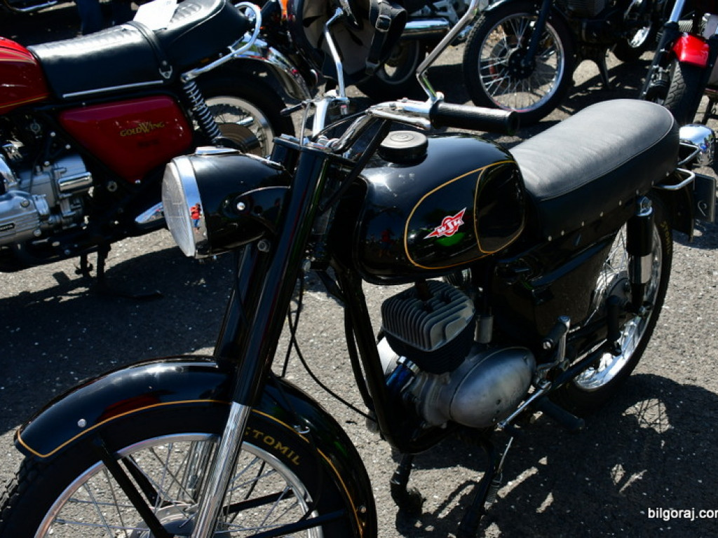 Zabytki i klasyki motoryzacji na zlocie w Biłgoraju (FOTO)