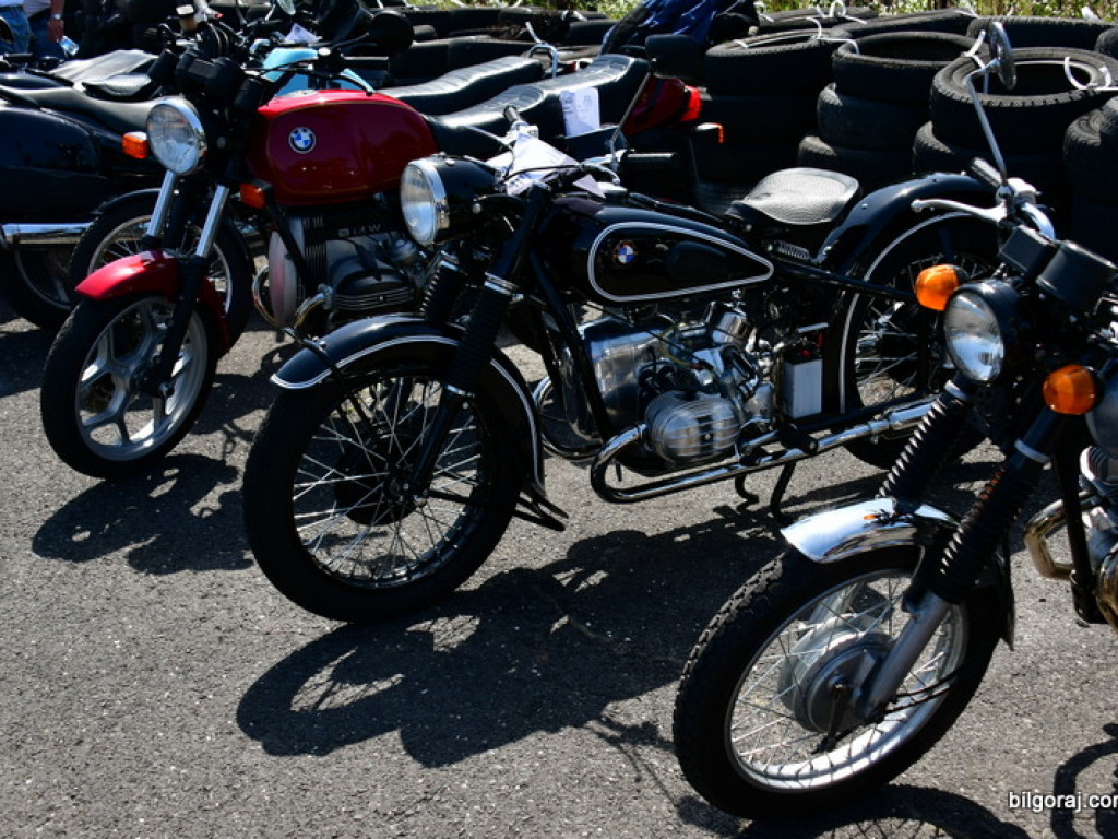 Zabytki i klasyki motoryzacji na zlocie w Biłgoraju (FOTO)