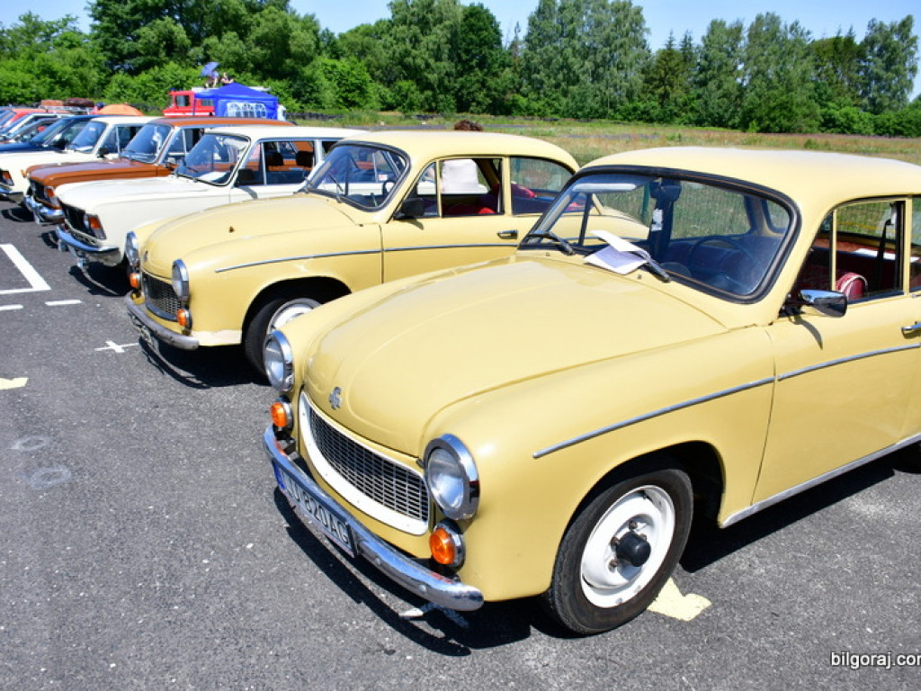 Zabytki i klasyki motoryzacji na zlocie w Biłgoraju (FOTO)